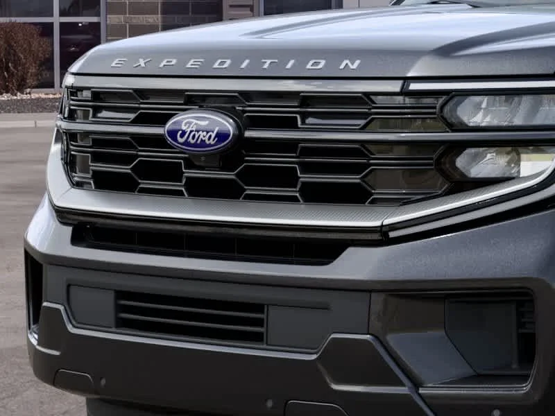 New 2027 Dark Matter Gray Metallic Ford Platinum image 17