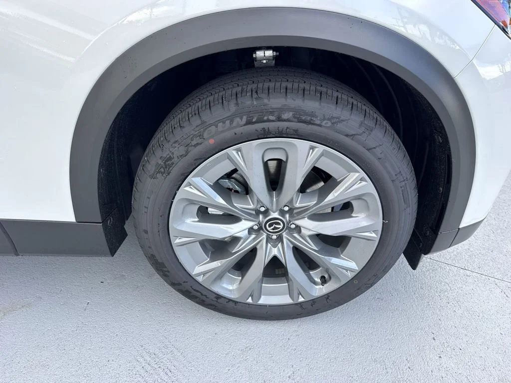 New 2026 White Mazda 3.3 Turbo Preferred AWD image 60