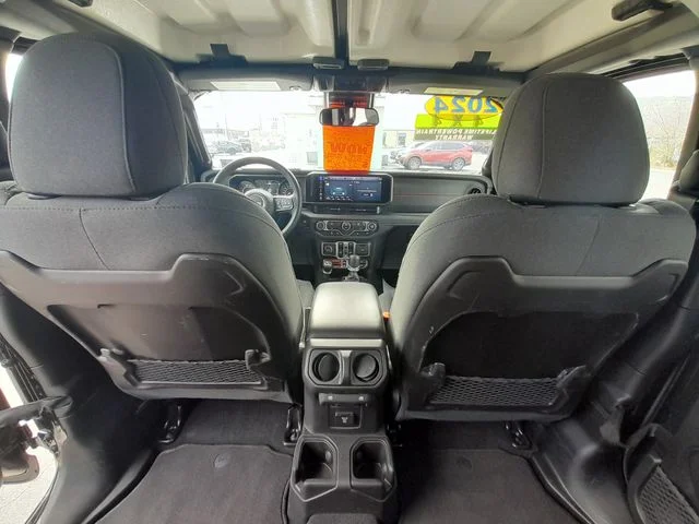 Used 2024 Black Jeep Rubicon image 39