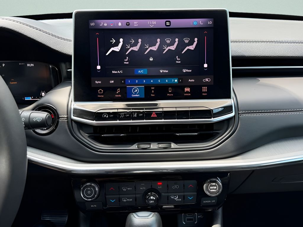 Used 2023 Silver Jeep Limited image 18