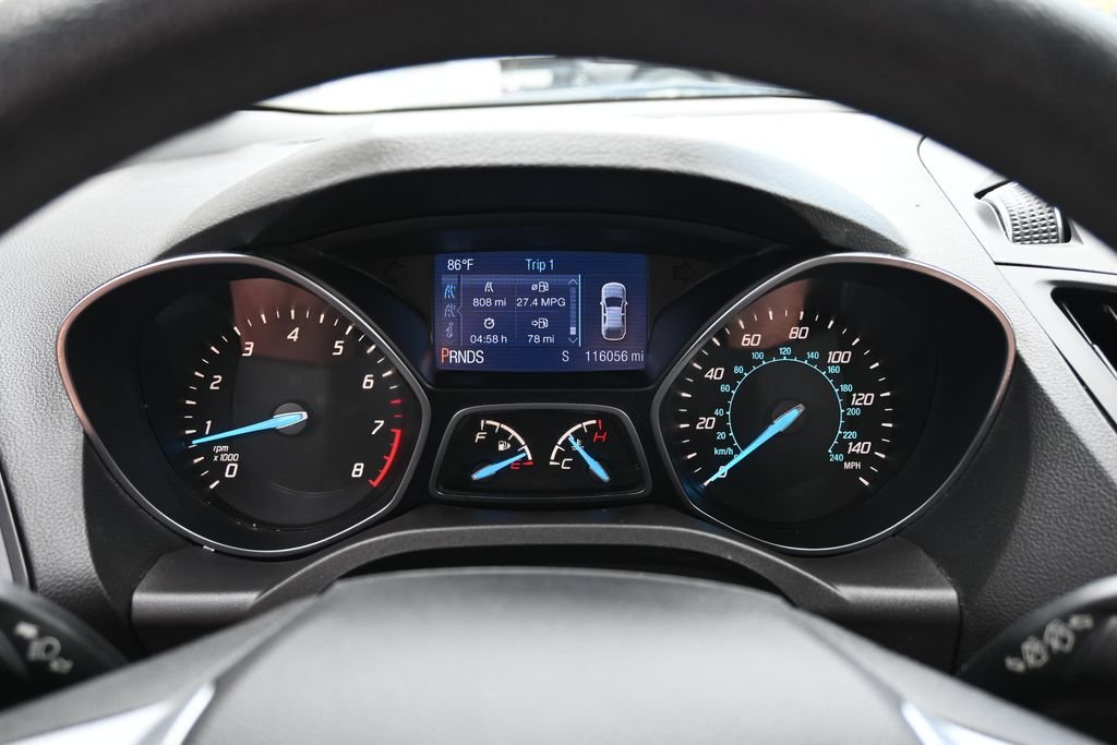Used 2013 Oxford White Ford SE image 31