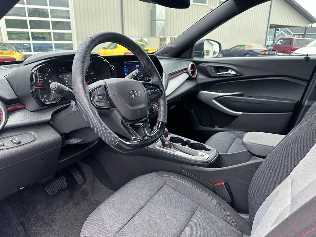 Used 2024 Blue Chevrolet 1RS image 17