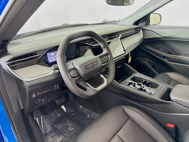 New 2026 Hydro Blue Pearl-Coat Exterior Paint Jeep Limited image 9