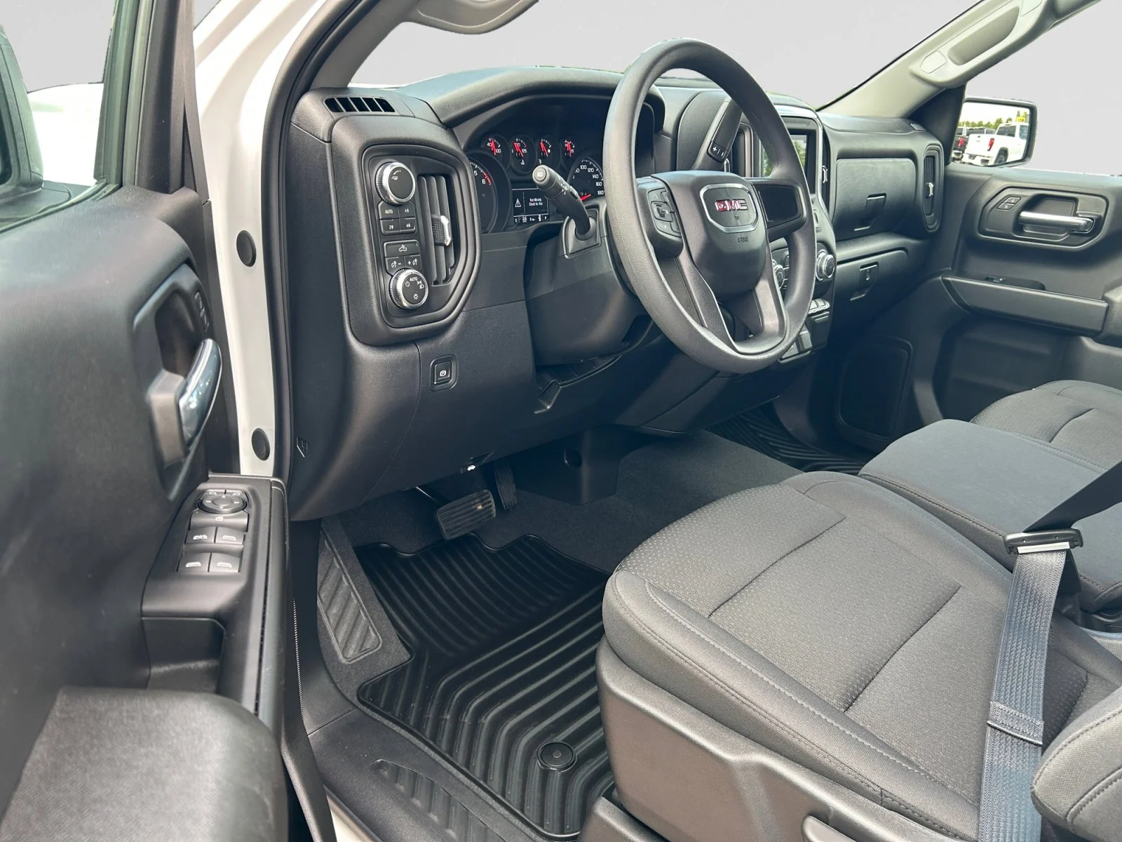 New 2026 Summit White GMC Pro image 12