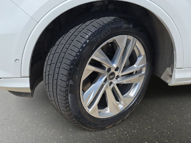 Used 2021 White Audi 45 Premium Plus image 37