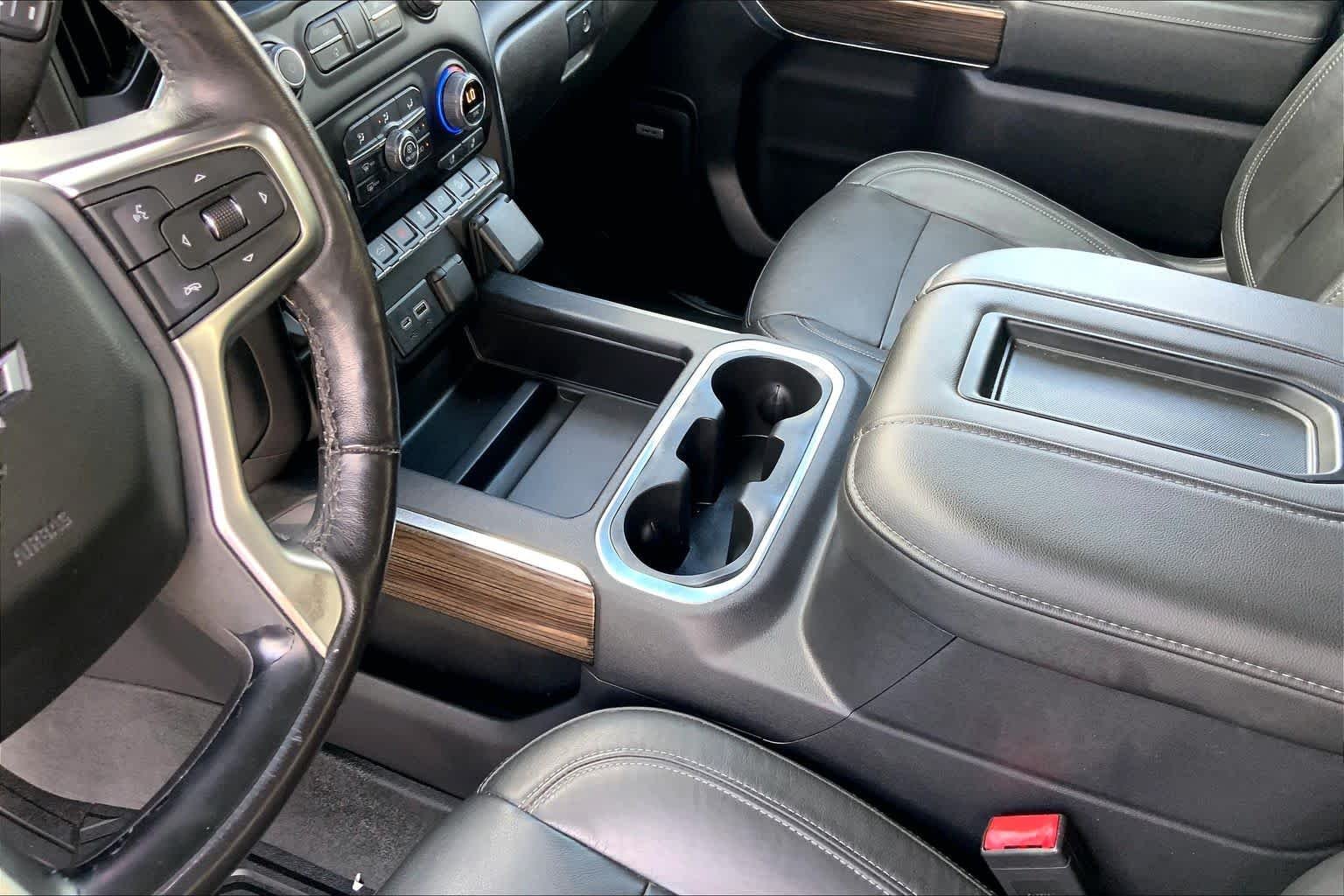Used 2020 SHADOW GRAY METALLIC Chevrolet LT Trail Boss image 15