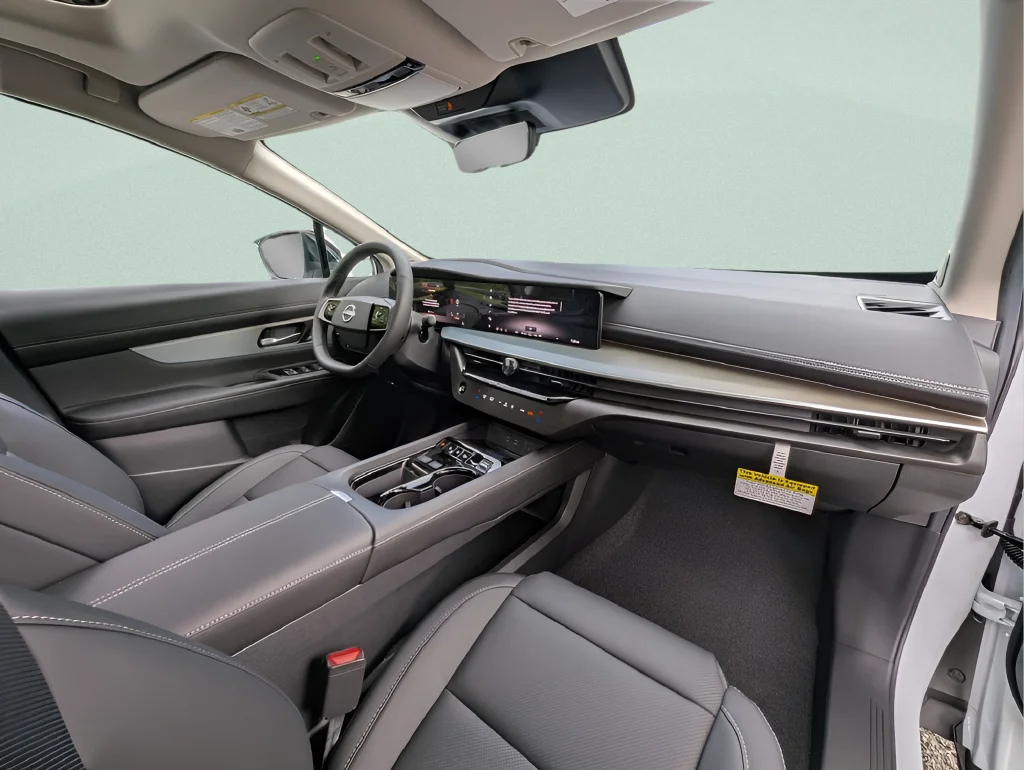 New 2026 White Nissan SL image 23