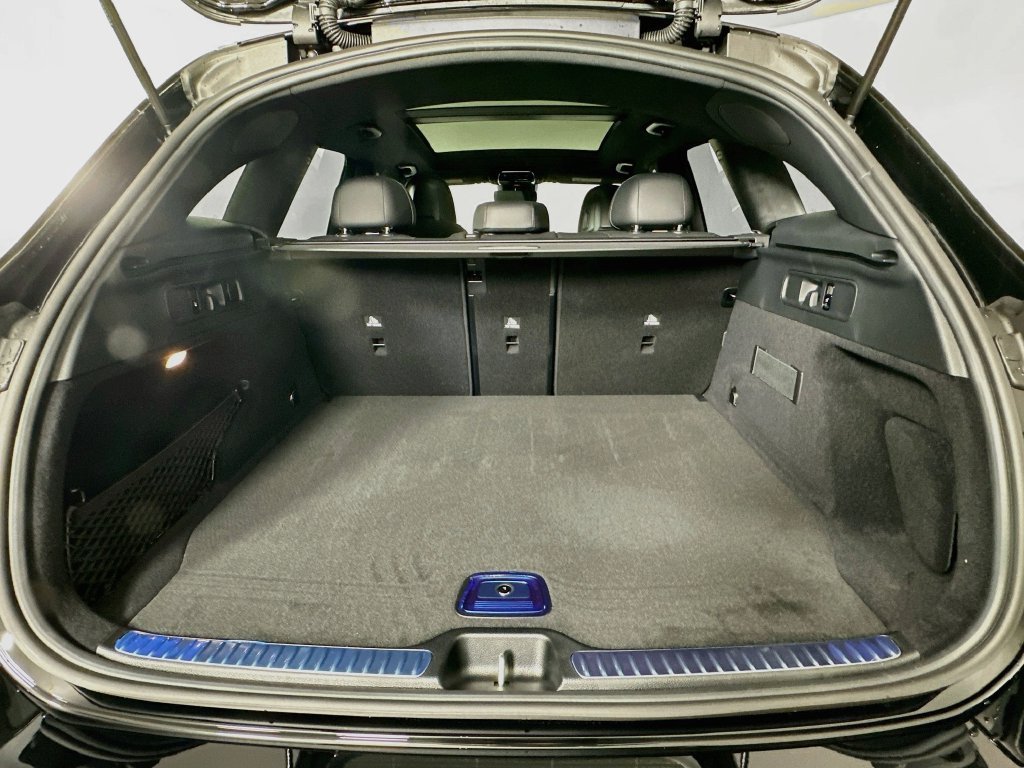 New 2027 Black Mercedes-Benz GLC 300 image 57