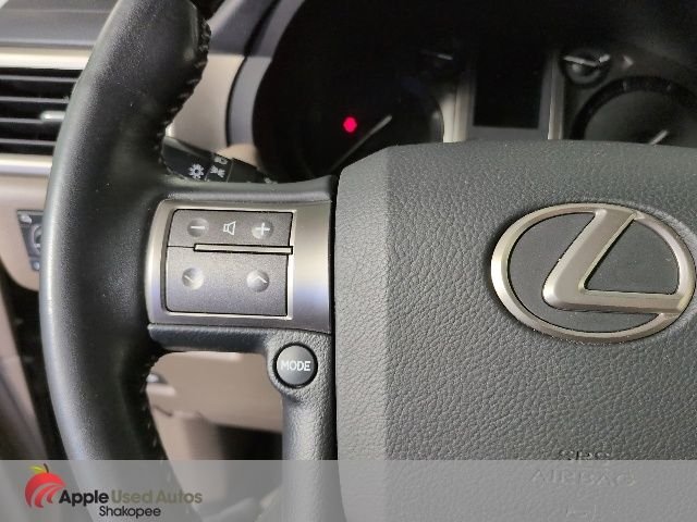 Used 2014 Red Lexus 460 image 26