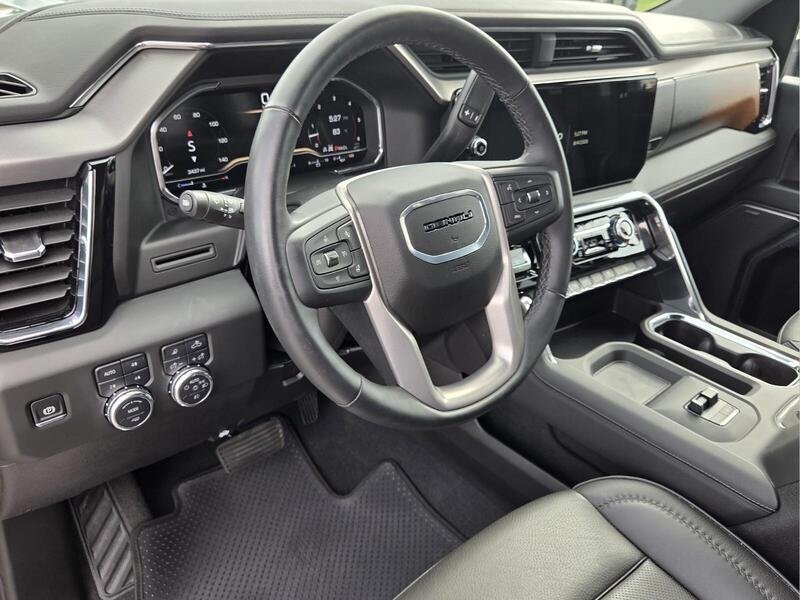 Used 2025 Sterling Metallic GMC 4WD CREW CAB 159" DENALI image 12