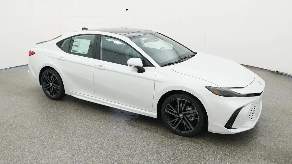 New 2026 Wind Chill Pearl Toyota XSE image 12