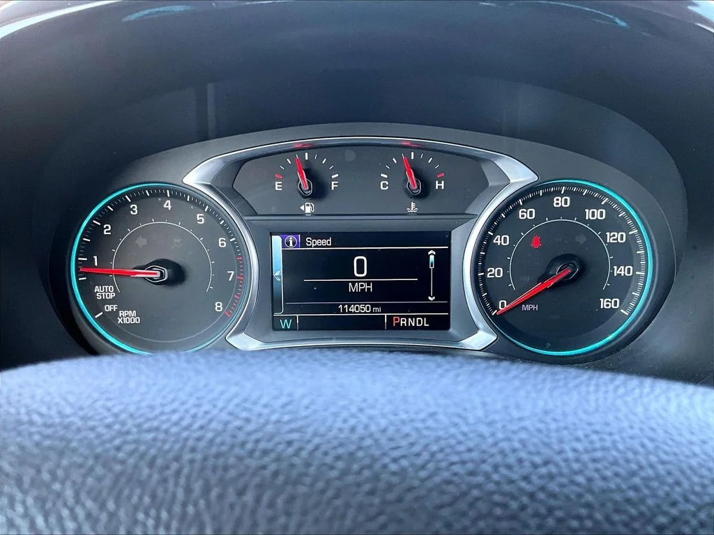 Used 2018 Gray Chevrolet LT image 16