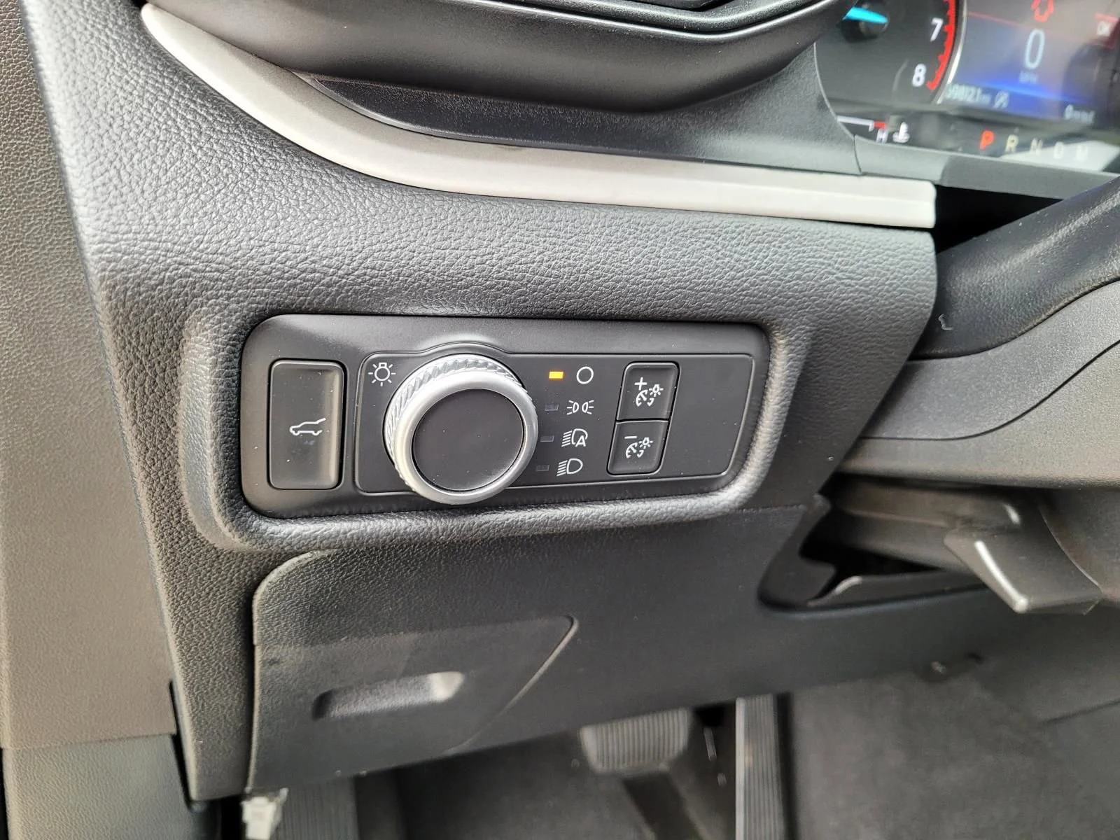 Used 2020 Blue Ford XLT image 25