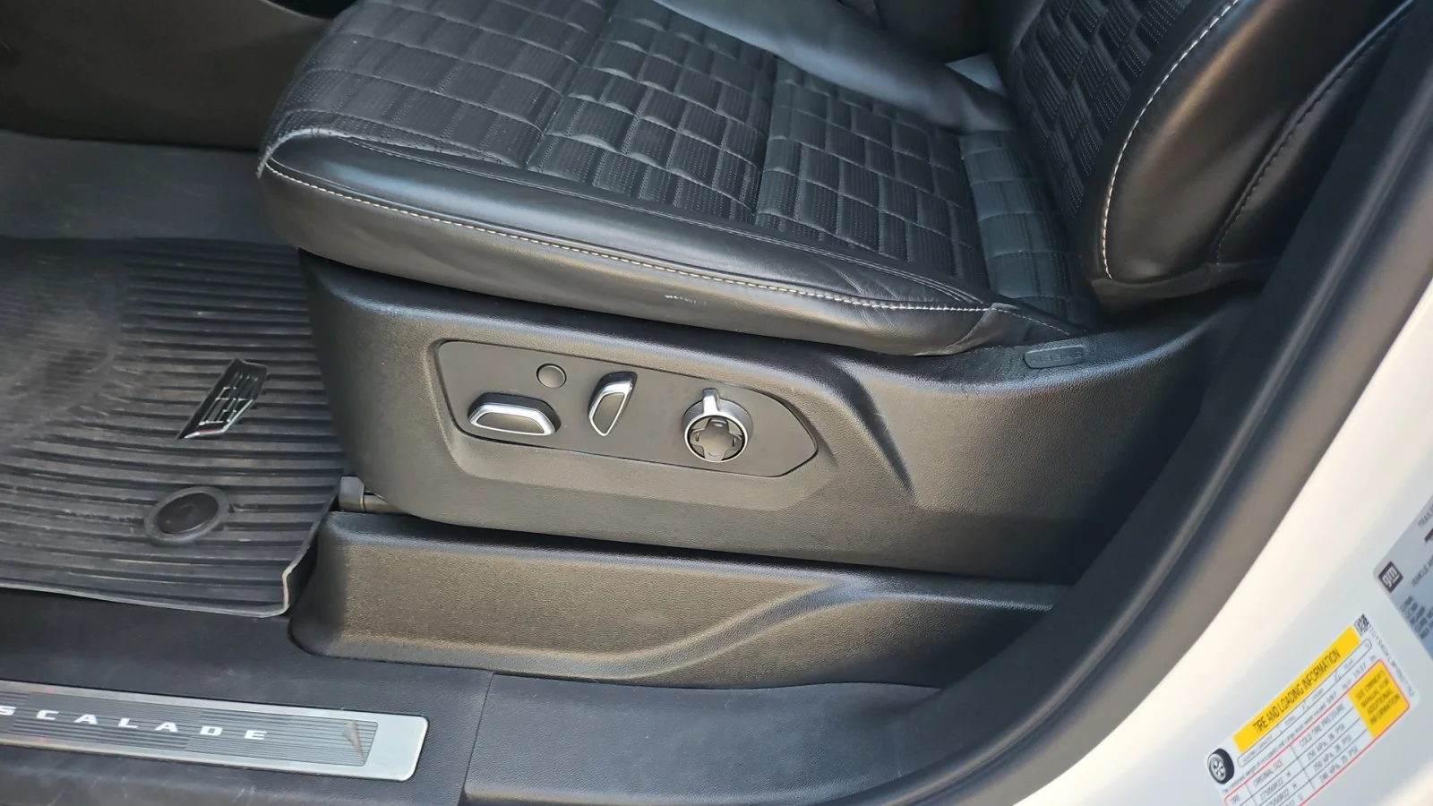 Used 2023 White Cadillac 4WD Sport Platinum image 11