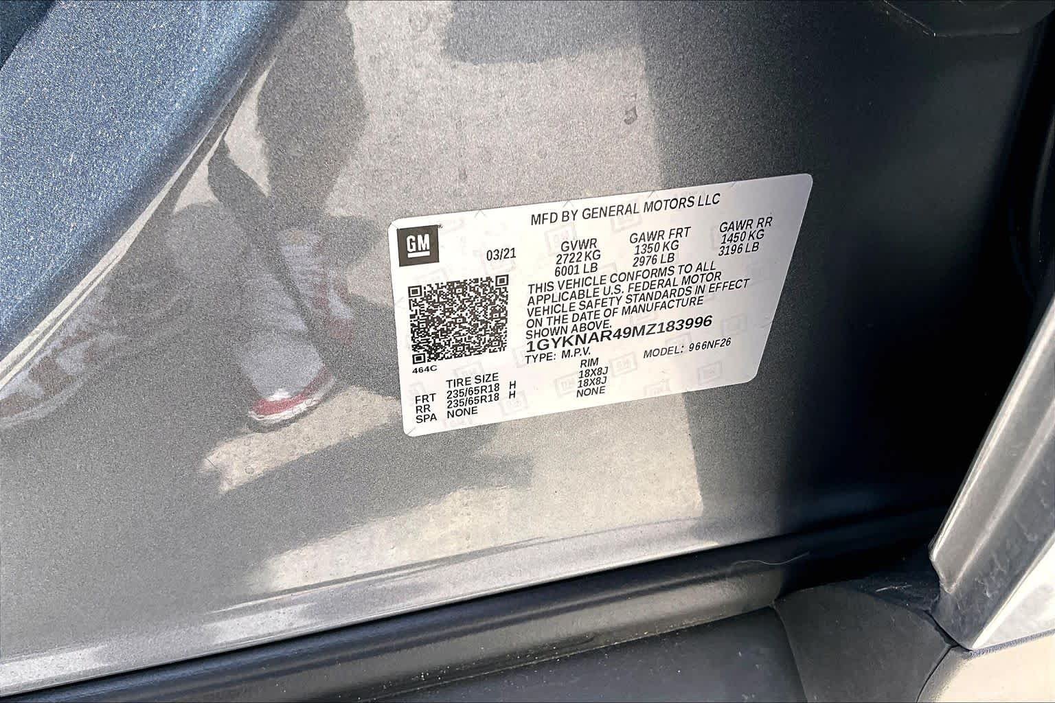 Used 2021 Satin Steel Metallic Cadillac FWD Luxury image 36