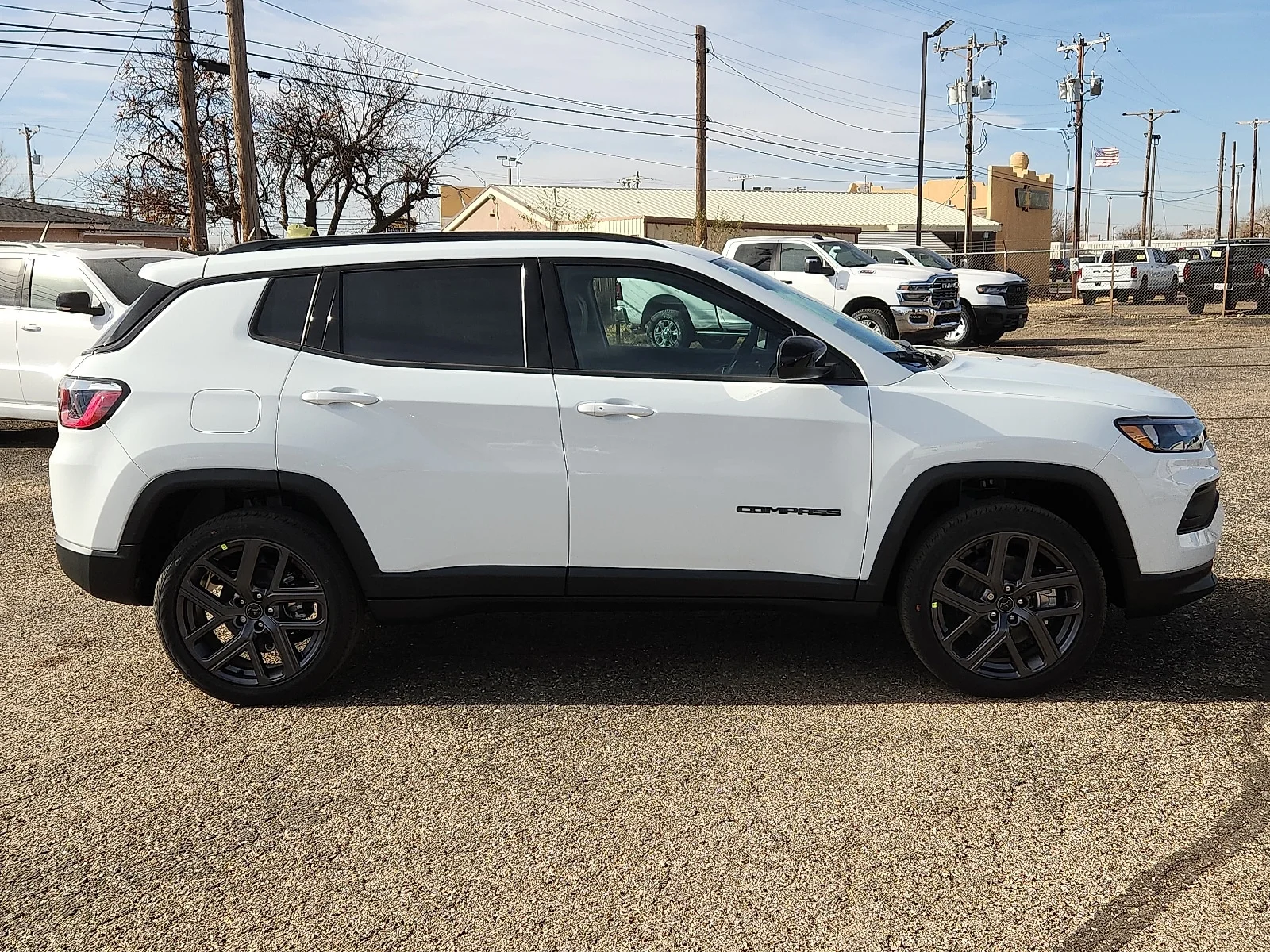 New 2026 White Jeep LATITUDE ALTITUDE 4X4 image 5