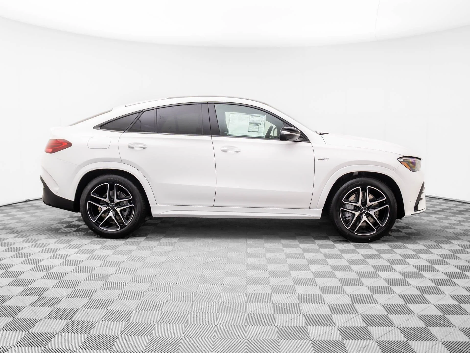 New 2026 White Mercedes-Benz GLE 53 AMG® image 6