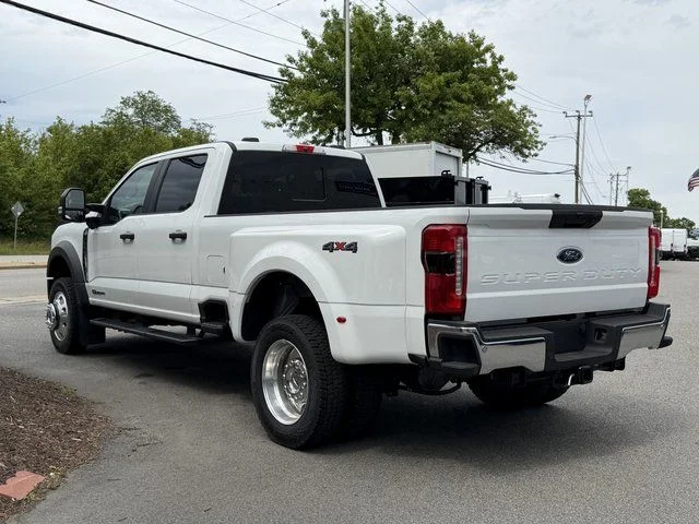 New 2026 Oxford White Ford XL image 5