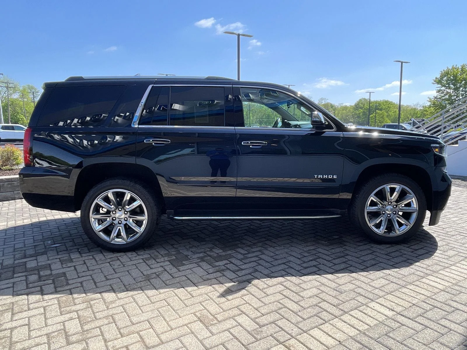 Used 2020 Black Chevrolet Premier image 6