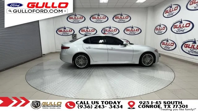 Used 2019 Silverstone Gray Metallic Alfa Romeo Ti image 9