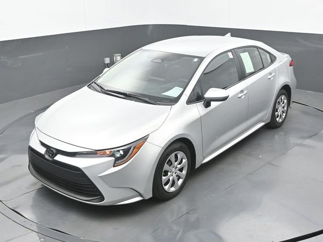 Used 2026 Classic Silver Metallic Toyota LE image 30
