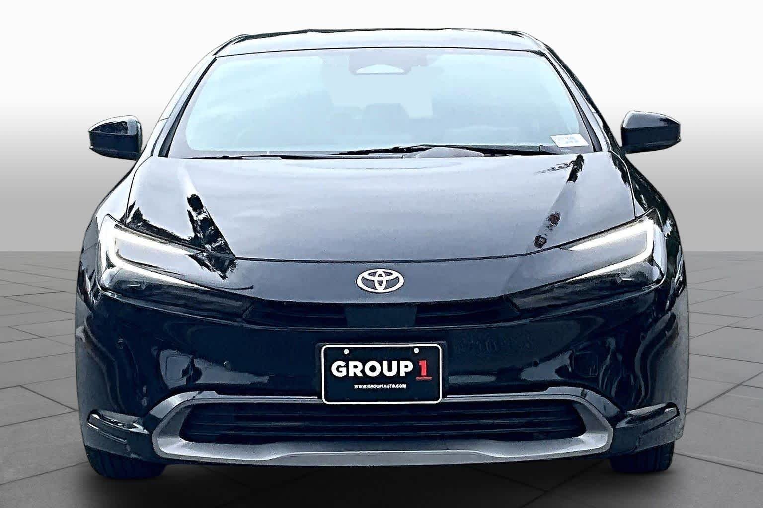 Used 2024 Midnight Black Metallic Toyota XLE image 4