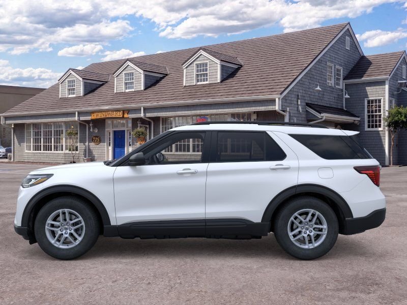 Used 2026 Star White Ford Active image 3