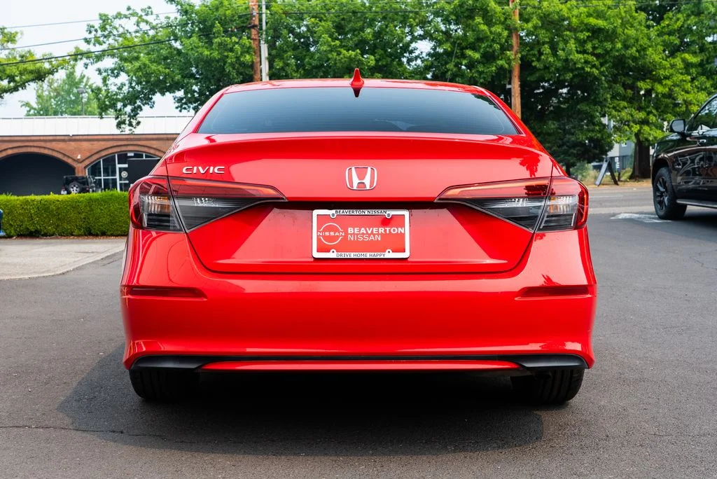 Used 2022 Red Honda LX image 5