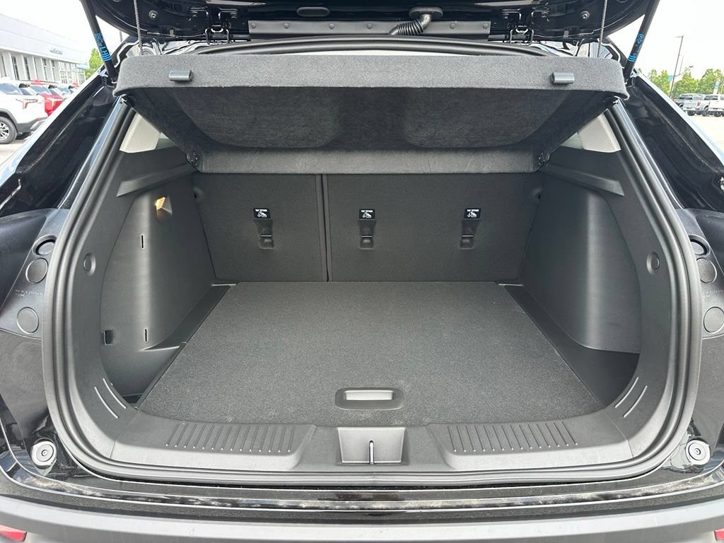 New 2026 Mosaic Black Metallic Chevrolet LT image 21