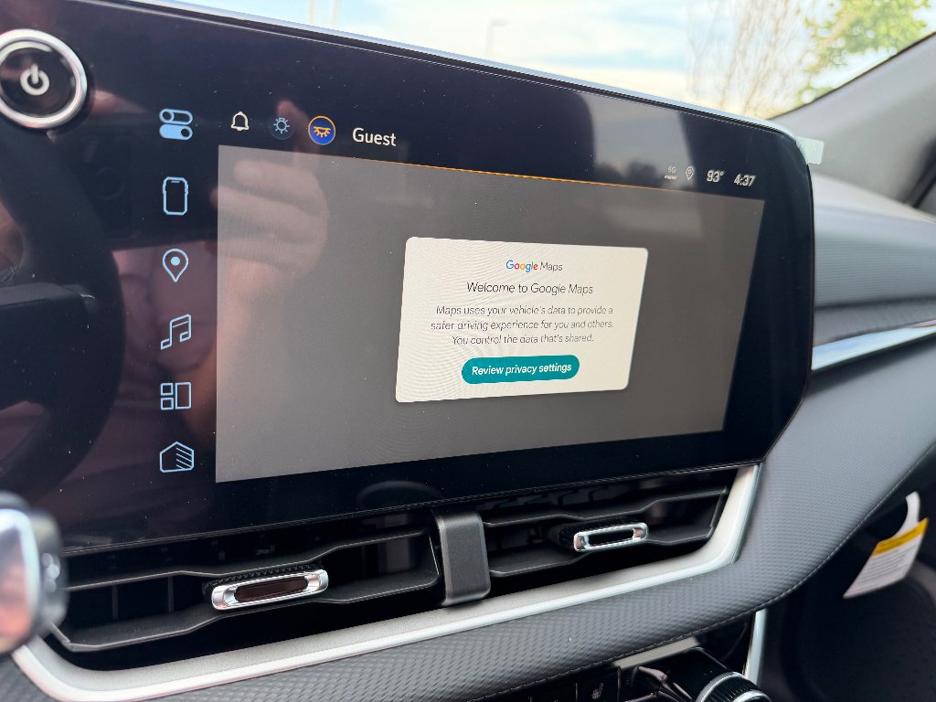 2027 Chevrolet Equinox LT - Photo 31