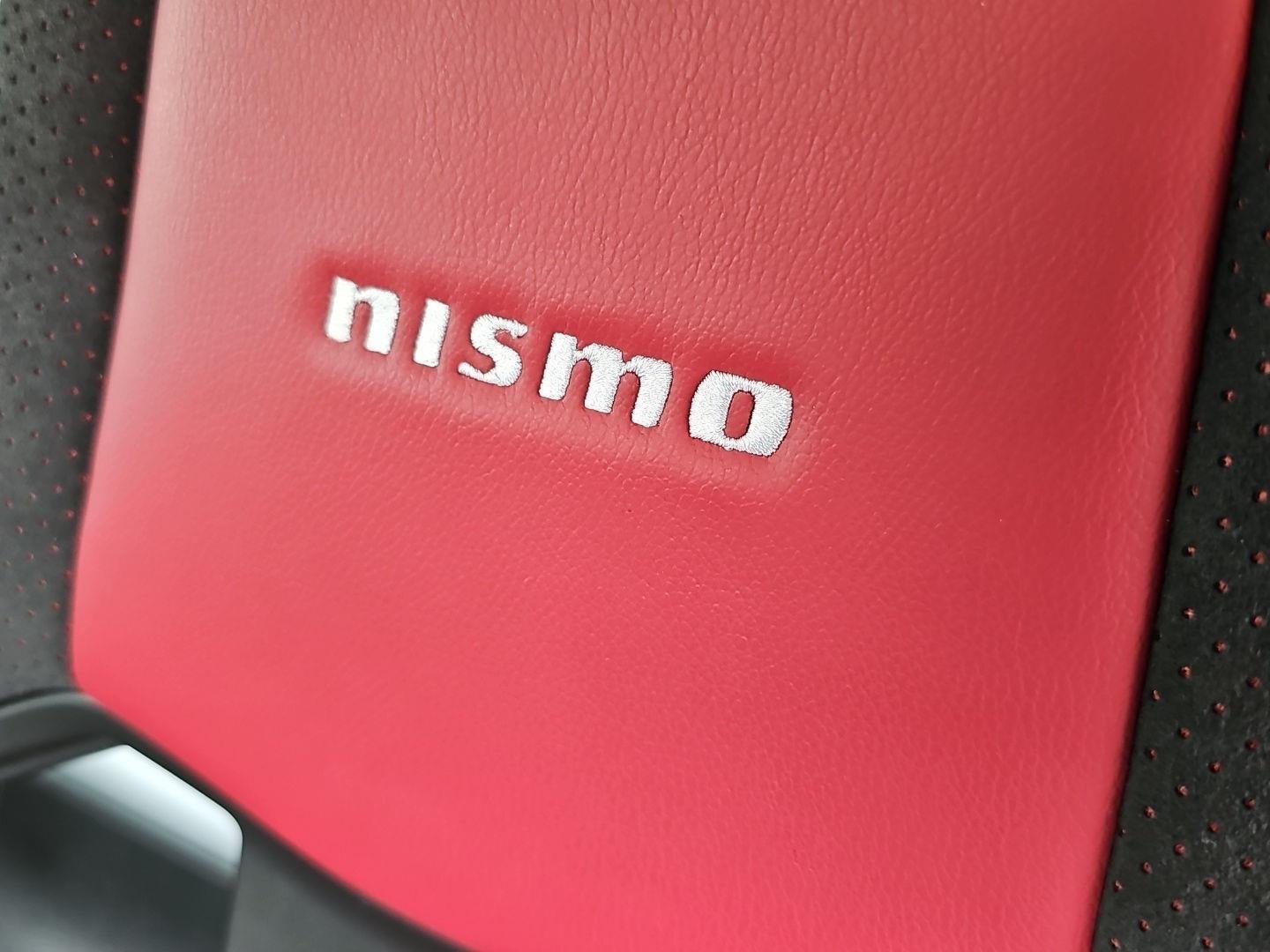 Used 2024 Stealth Gray/Super Black Nissan NISMO image 27
