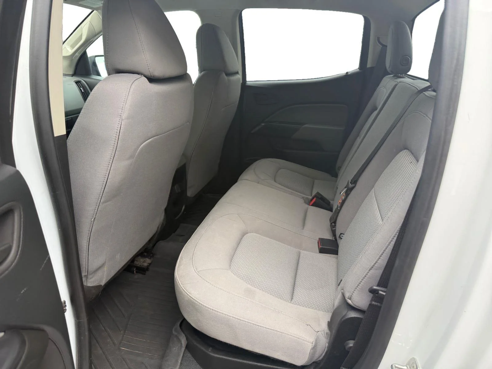 Used 2022 Summit White Chevrolet WT image 19