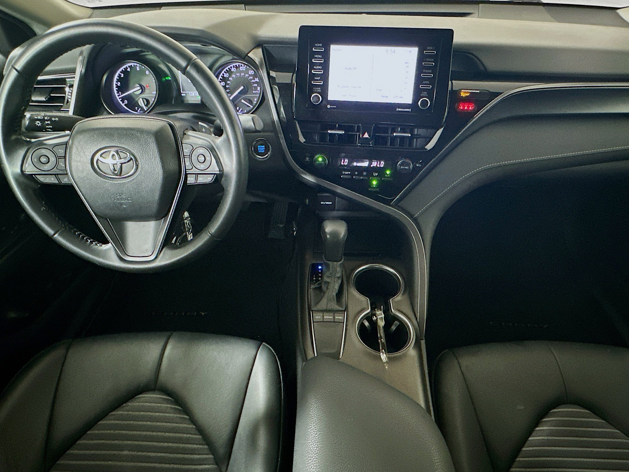 Certified Used 2023 Ice Toyota SE image 27