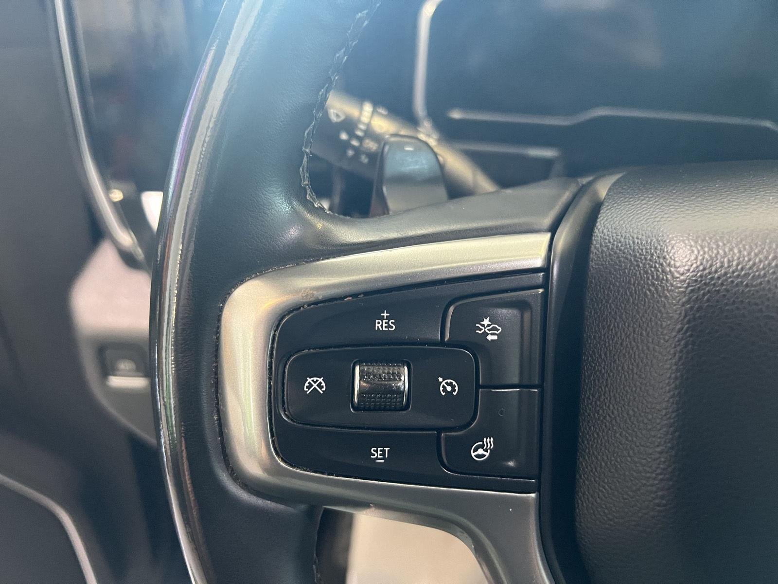 Used 2023 Northsky Blue Metallic Chevrolet LT image 23