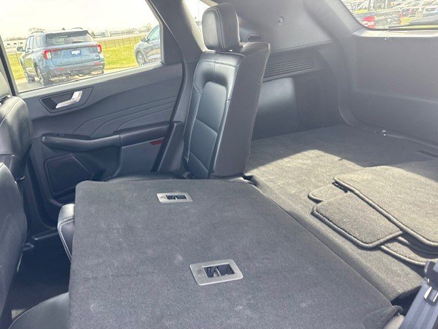 2023 Ford Escape Platinum - Photo 26