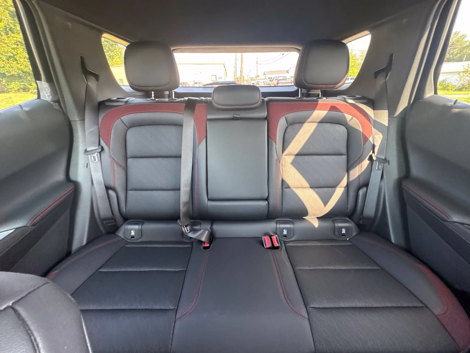 2027 Chevrolet Equinox RS - Photo 21