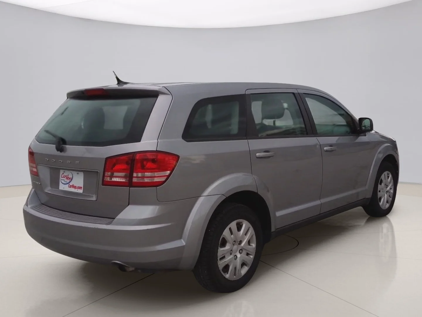 Used 2015 Silver Dodge VALUE image 5