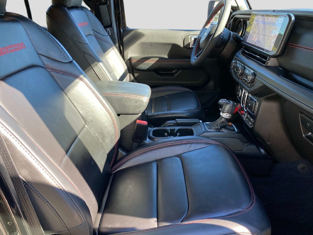 Used 2024 Black Jeep Rubicon X image 29