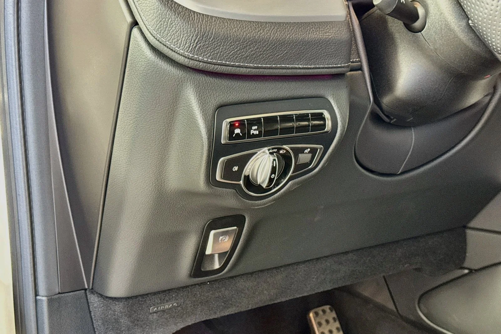 Used 2022 Polar White Mercedes-Benz AMG® G 63 image 10