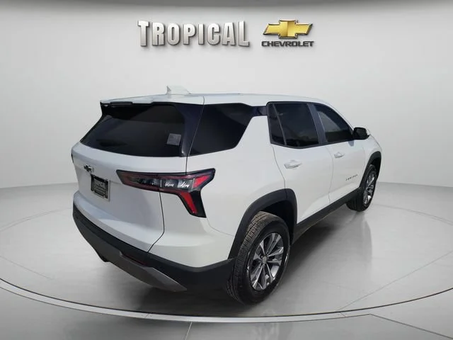 New 2027 Summit White Chevrolet LT image 5