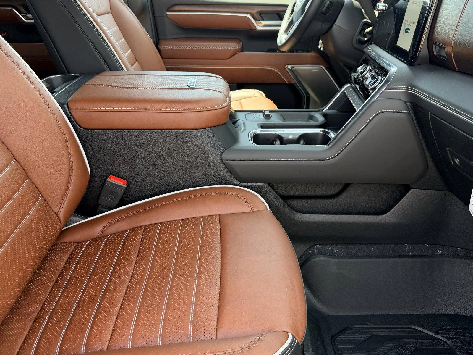 New 2026 Glacier White Tricoat GMC Denali Ultimate image 8