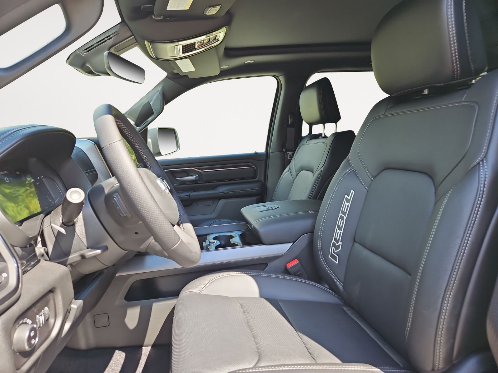 2026 RAM 1500 Rebel - Photo 9