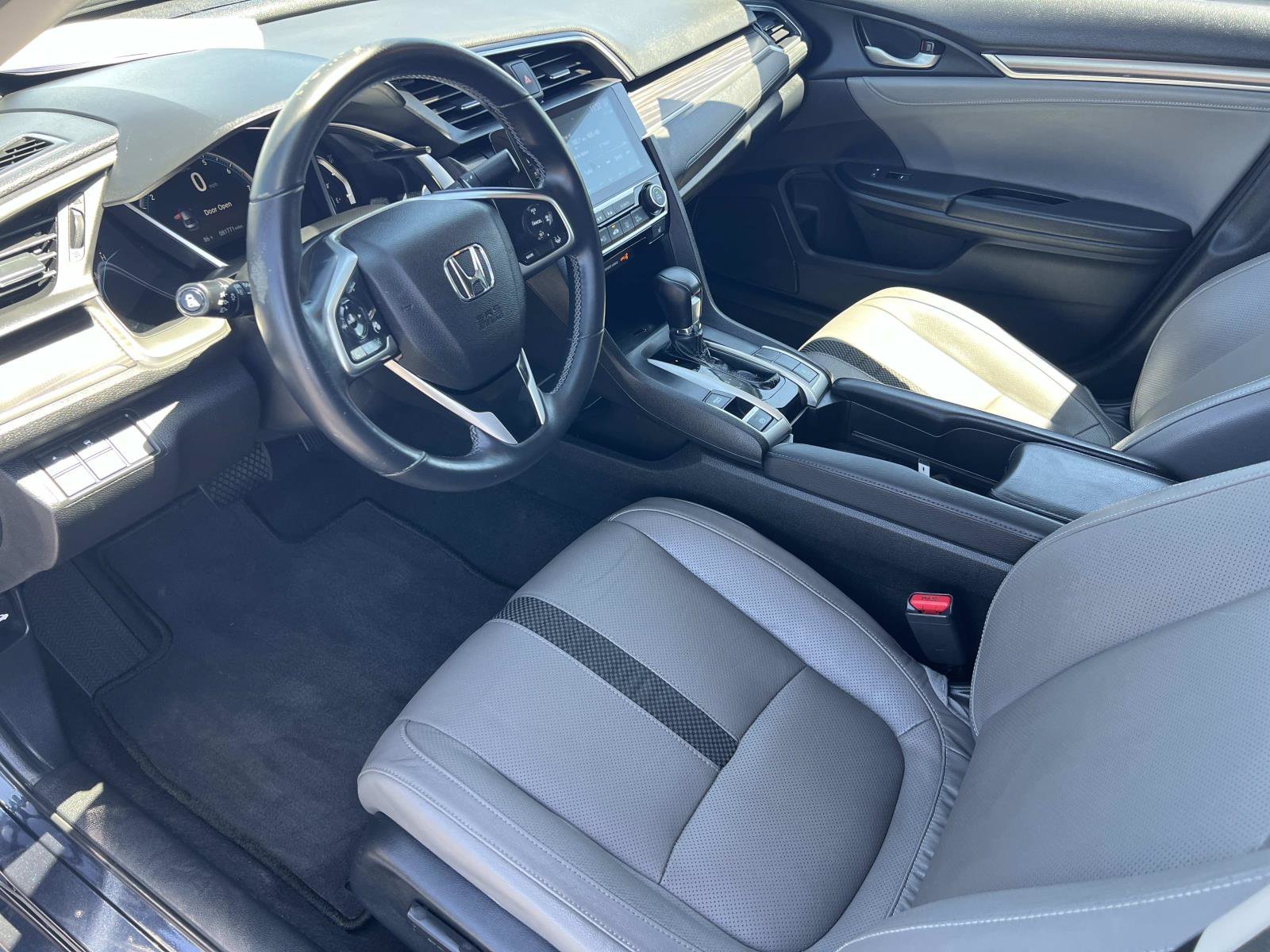 2021 Honda Civic EX-L - Photo 6