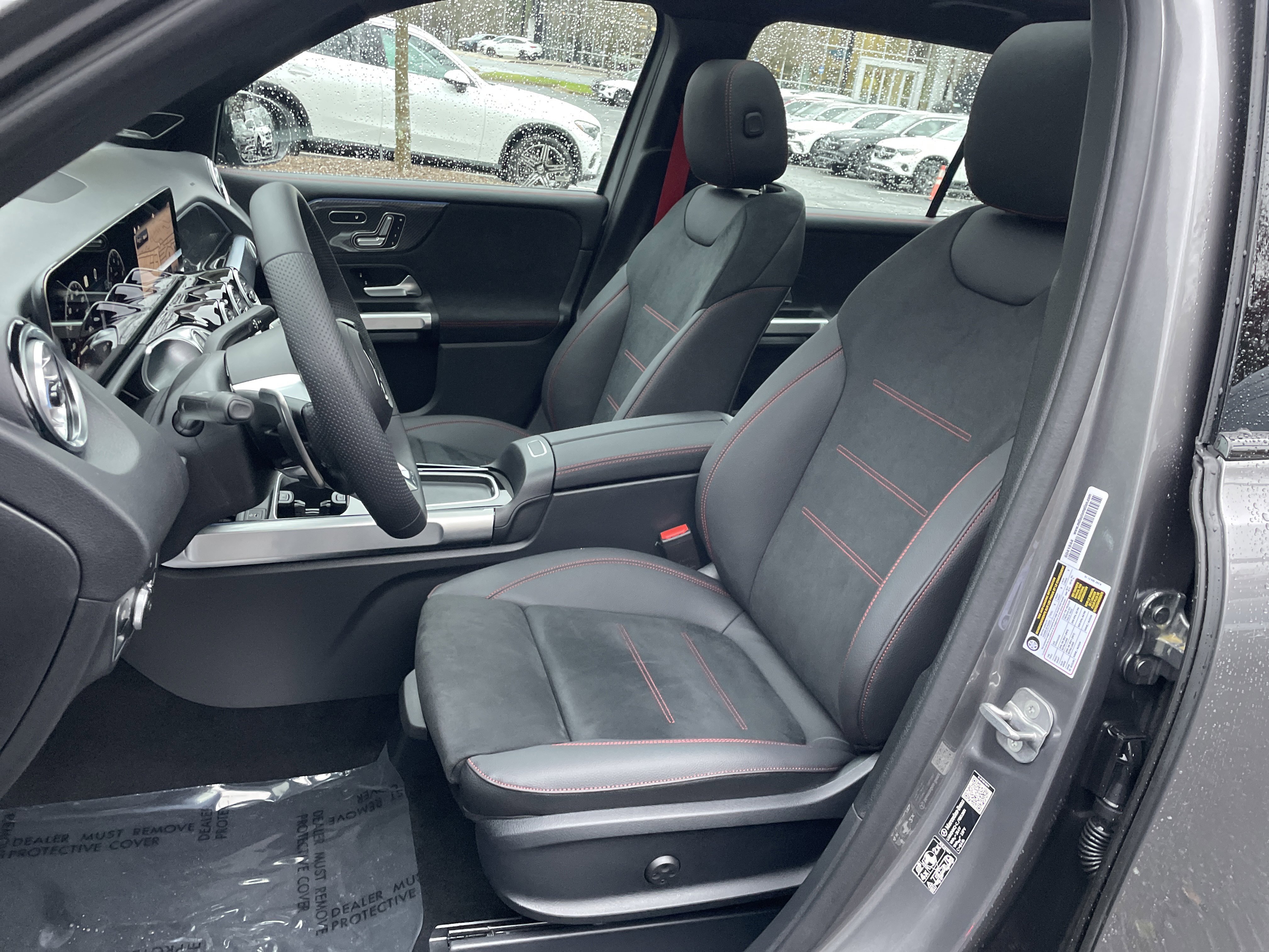 New 2026 Mountain Grey Metallic Mercedes-Benz AMG® GLB 35 4MATIC® SUV image 19
