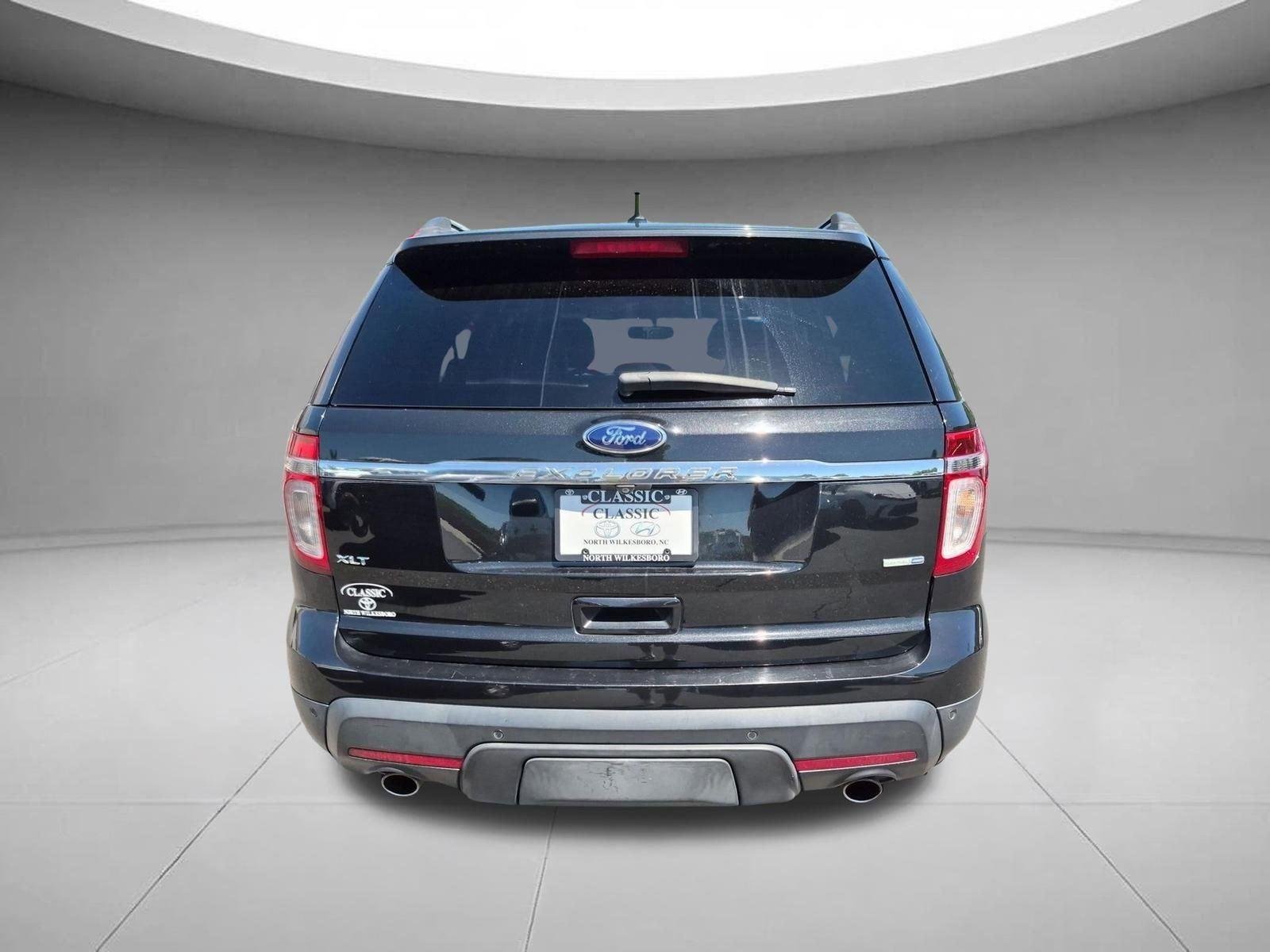 Used 2014  Ford XLT image 4