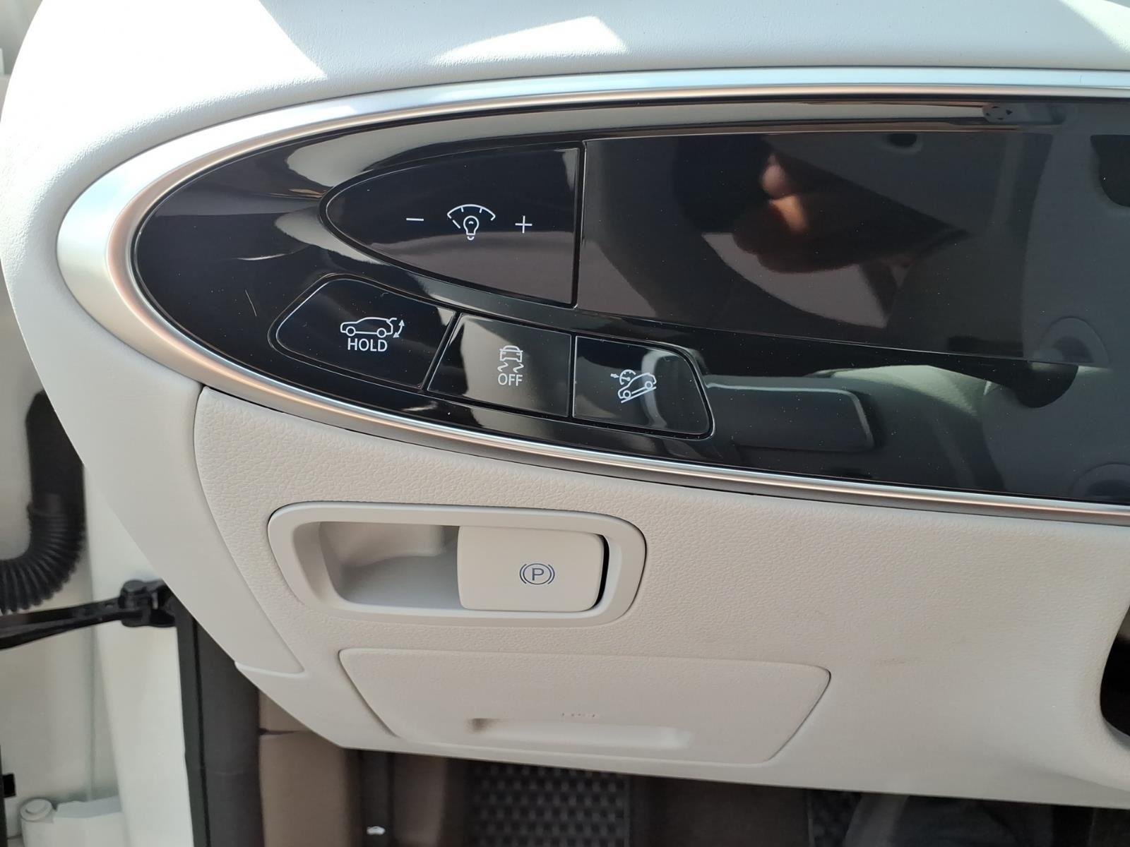 New 2026 Uyuni White Genesis 2.5T ADVANCED image 30
