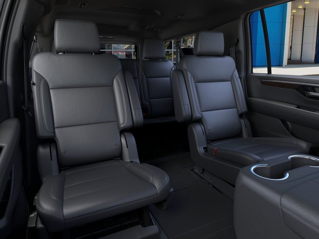 2026 Chevrolet Suburban Z71 - Photo 17