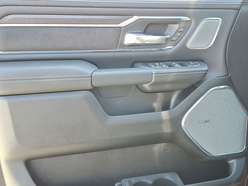 2026 RAM 1500 Laramie - Photo 8