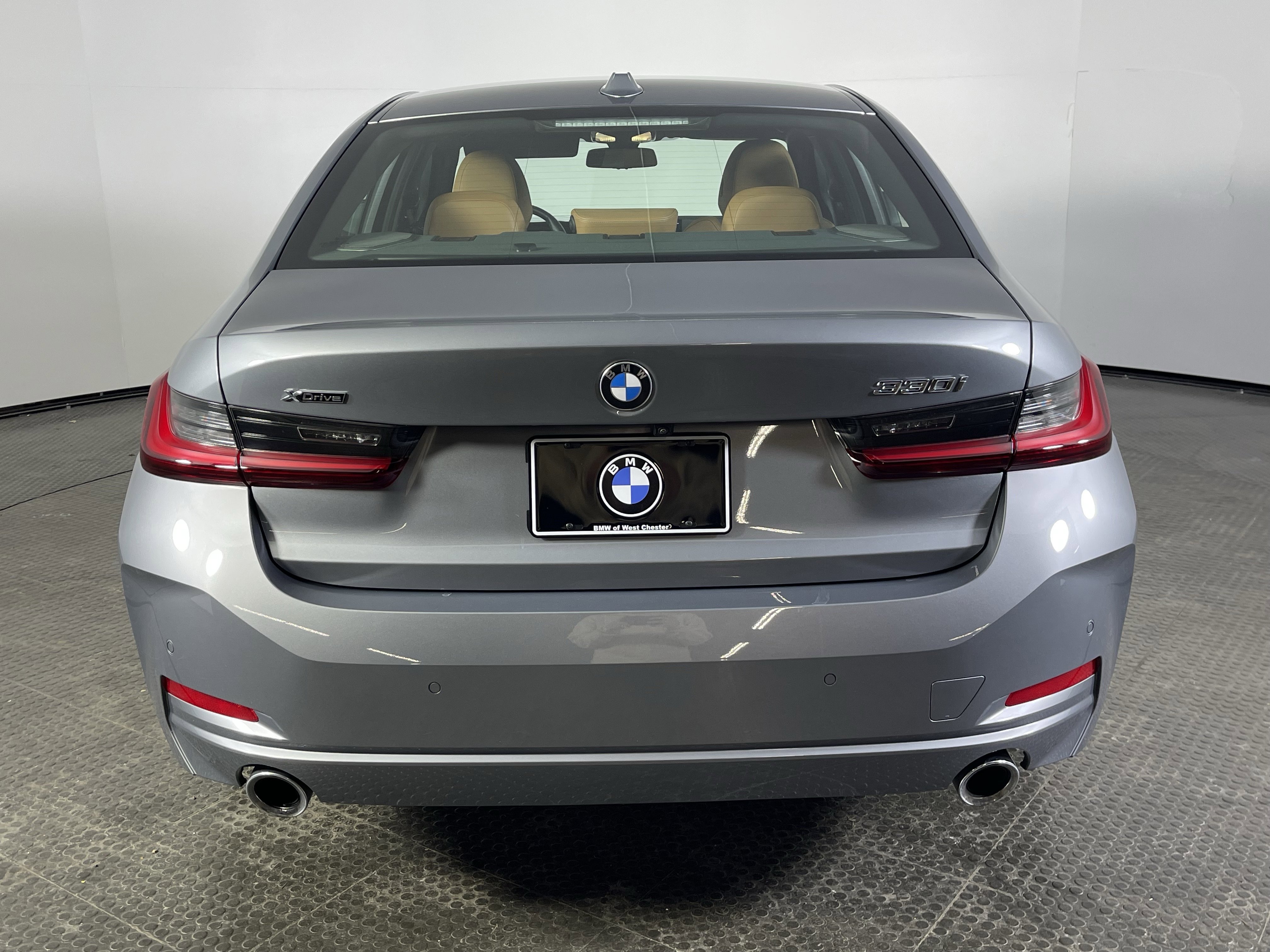 Used 2023 SKYSCRAPER GREY M BMW 330i xDrive image 7
