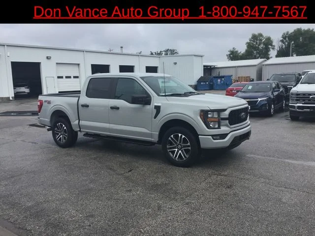 Used 2023 White Ford XL image 7